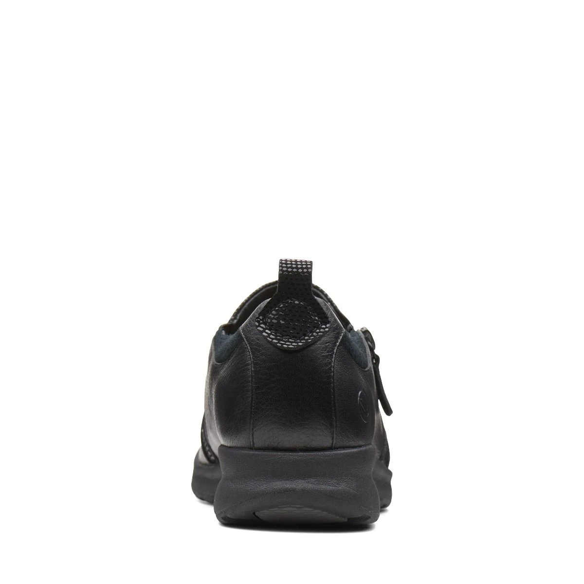 Clarks Un Adorn Zip Black Leather Slip-On 7 Clarks Un Adorn Zip Black Leather Slip-On - Image 5