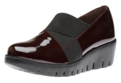 Wonders C33132 Wine Patent Elastic Wedge Pump