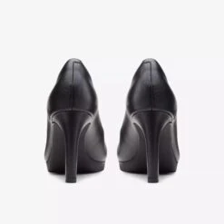 Clarks Ambyr Joy Black Leather Dress Pump -Walking On A Cloud claambyrj01c