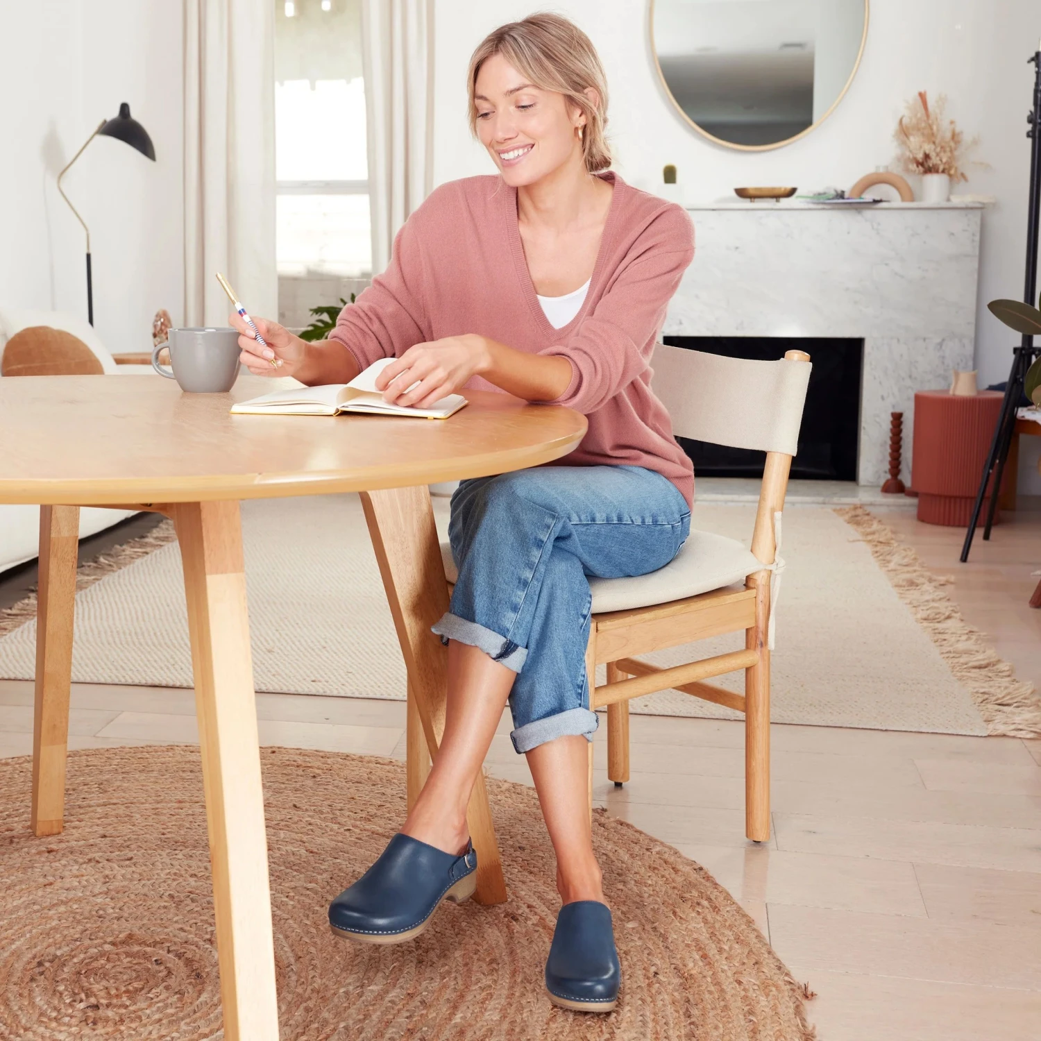 Dansko Berry Navy 7 Dansko Berry Navy - Image 5