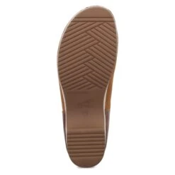 Dansko Brenna Tan Burnished 14 Dansko Brenna Tan Burnished -Walking On A Cloud danbrenna06g
