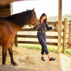 Dansko Sonja Black Oiled Leather Clog -Walking On A Cloud dansonj01f