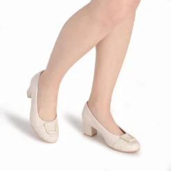 Dress Off White -Walking On A Cloud pic110158w08d