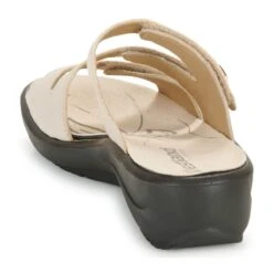 Annecy 04 CremeMulti -Walking On A Cloud rom25904 644231d