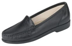 Simplify Black Leather Slip On Loafer -Walking On A Cloud sassimplify01c